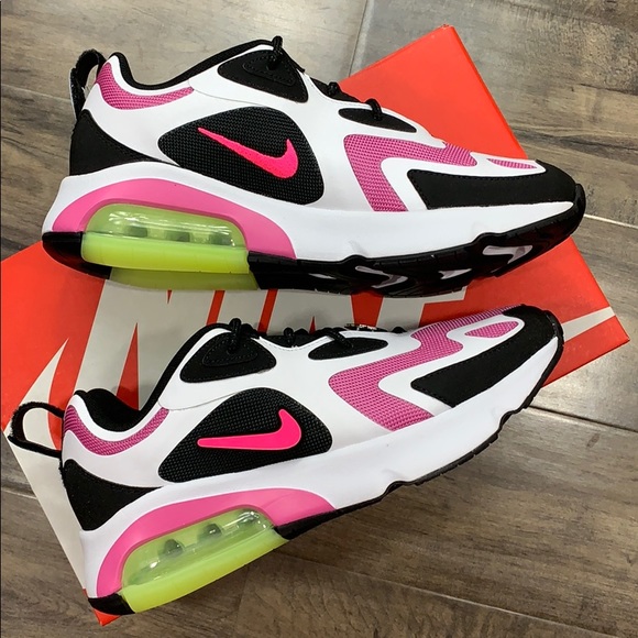 • NIKE W AIR MAX 200 black/hyper pink - Picture 2 of 16